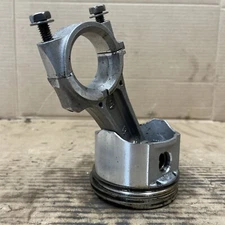 Used Briggs & Stratton V-Twin Piston & Connecting Rod MPN 499180 Bucket A137/138