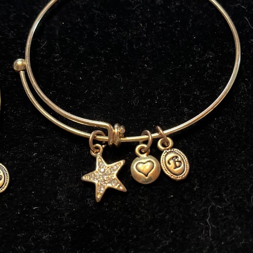LOT OF 3 BELLA ART “I LOVE YOU TO THE MOON & BACK” HEART CHARM GOLD BRACELETS - Picture 3 of 4