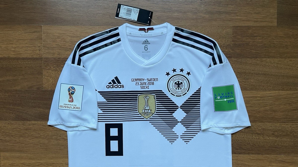 adidas 2018ドイツ代表 KROOS ユニフォーム adidas 2018ドイツ代表 儲けよ KROOS ユニフォーム