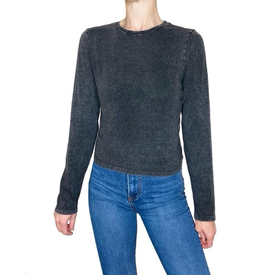 Pull & Bear Basic Black Grey Long Sleeve Cropped … - image 1