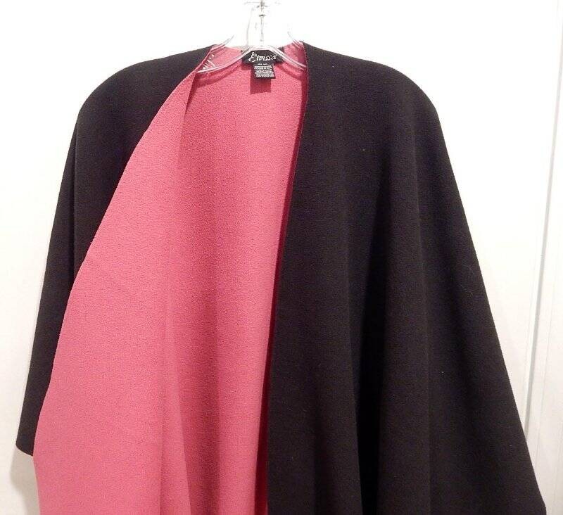 Eivissa Fringe Cape Black & Pink VGUC One Size