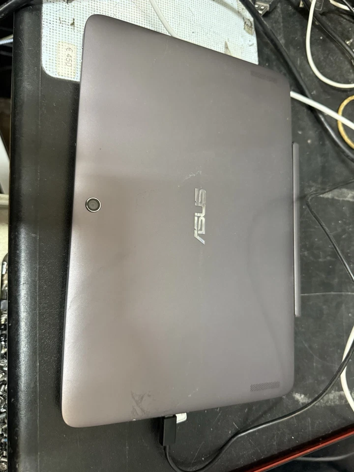 Asus T100HA-FU029T 10.1" Laptop Intel Atom X5-Z8500 4GB 64GB eMMC, Windows 10 - Immagine 4 di 4