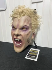 Kiefer Sutherland Signed "David" Mask The Lost Boys Trick or Treat Studios  JSA