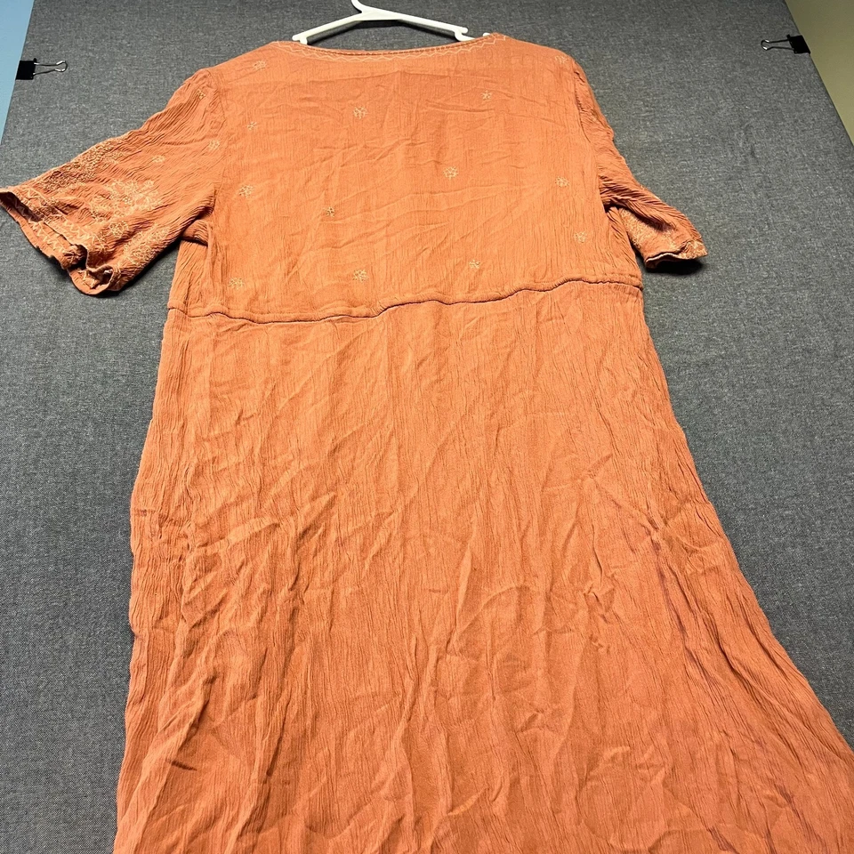 Vestido para mujer American Eagle Outfitters talla M bordado óxido Foto 4 de 4