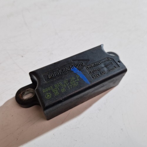 E76* Mercedes Benz W203 W209  Airbagsensor Sensor Steuergerät  A0038200726