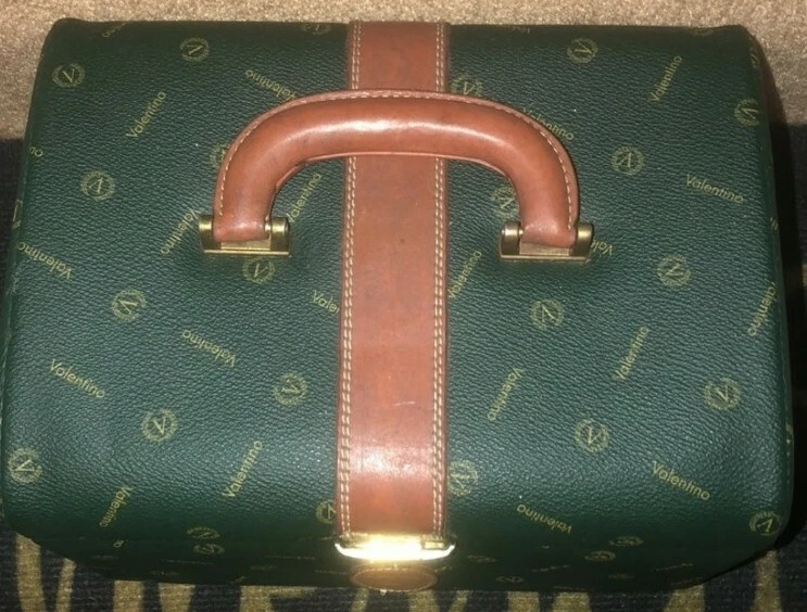Råd bacon Postnummer Authentic VALENTINO travel makeup case luggage trunk vanity suitcase vintage mcm | eBay Råd bacon Postnummer Authentic VALENTINO travel makeup case luggage trunk vanity suitcase vintage mcm | eBay