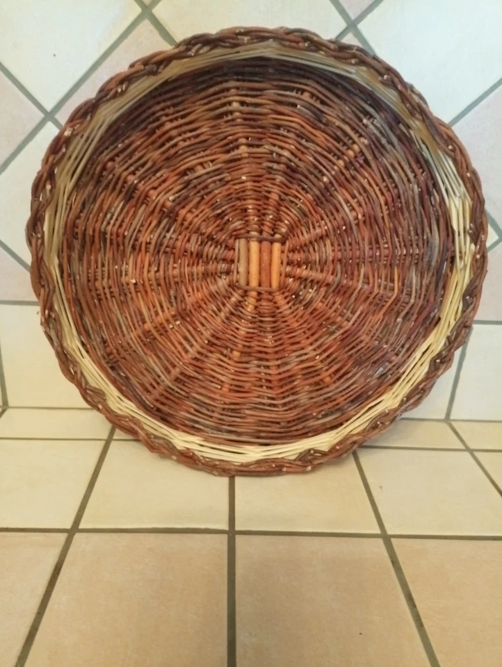 CESTINO VASSOIO in vimini sbucciato | artigianale, fatto a mano | 30 cm - Immagine 3 di 4