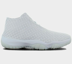 jordan future platinum