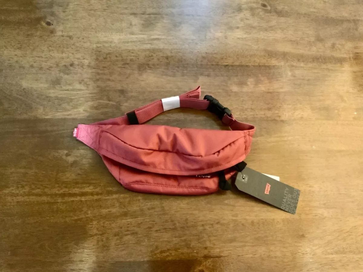 Banana bum hotsell bag levis