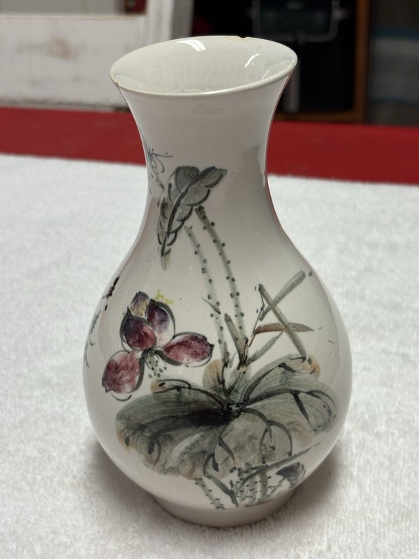 Hand Painted Porcelain Chinese Vase Featuring Lotus Flowers & Leaves