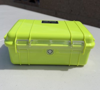 Pelican 1050, WaterProof Hard Plastic Micro Case Rubber Lining