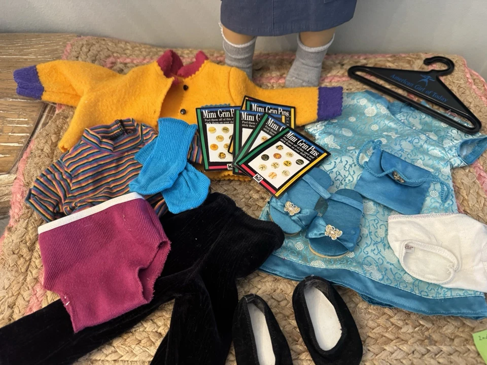 American Girl Pleasant Co. JLY #4 Doll RARE ASIAN 749/76  EUC Extra Rare Outfits - Image 4 of 4