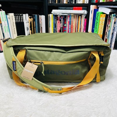 Patagonia 55L Black Hole Duffel Bag Buckhorn Green / Patagonia