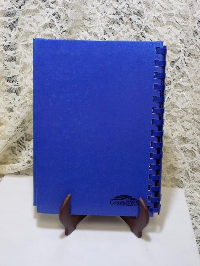 CHURCH COOKBOOKRISING CITY NEBRASKAHEAVENLY DELIGHTSIMMANUEL LUTHERN