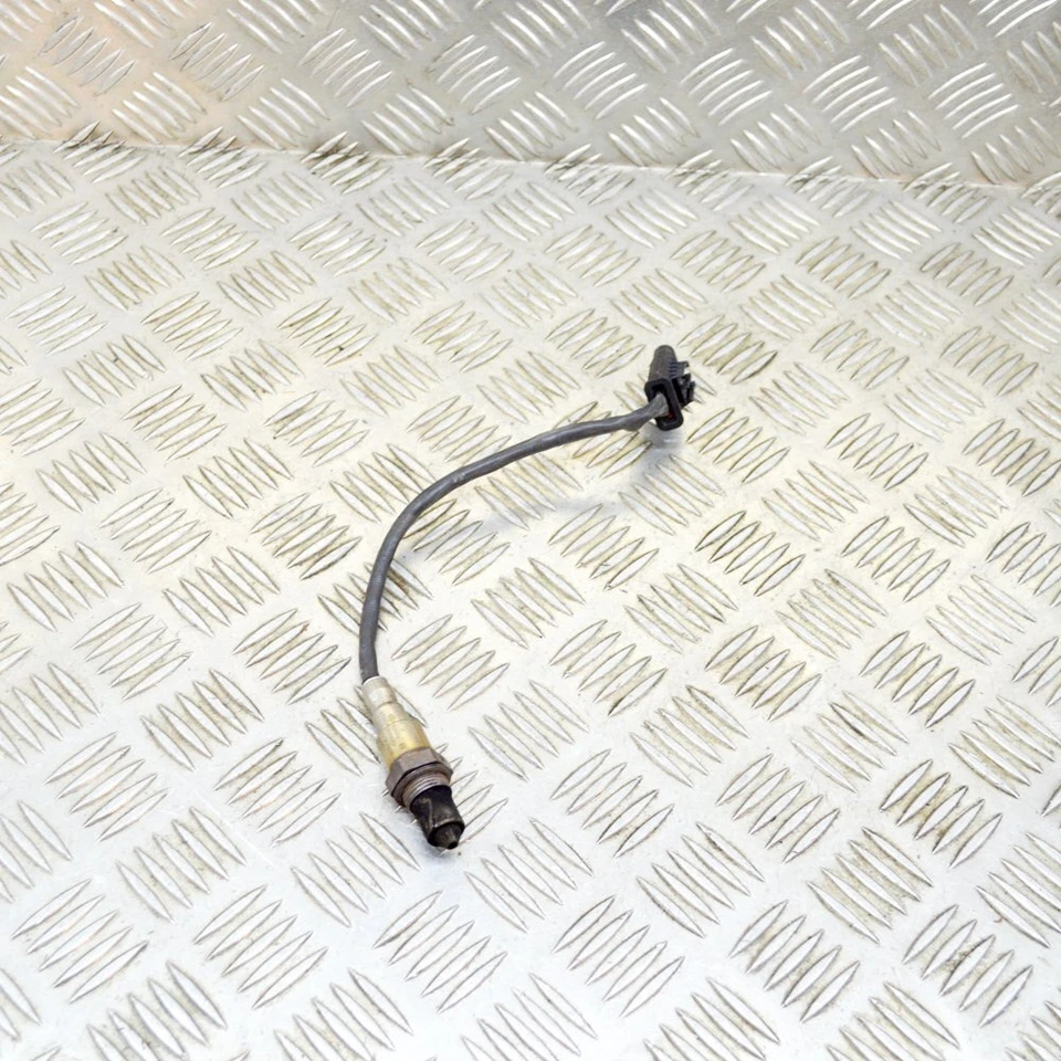 BMW 4 Coupé F32 420d 140kw Sonda lambda 4 pin 8570230 0281004440 2016 - Imagen 4 de 4