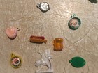 LOT Of 70 VINTAGE 50s-70s GUMBALL Carnival CHARMS TOY MINI Spy Glass Whizzer — photo 3