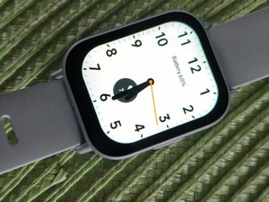 v Xiaomi Redmi Watch 5 Active Smartwatch, 2.0" LCD Display, 18 Tage Akku,