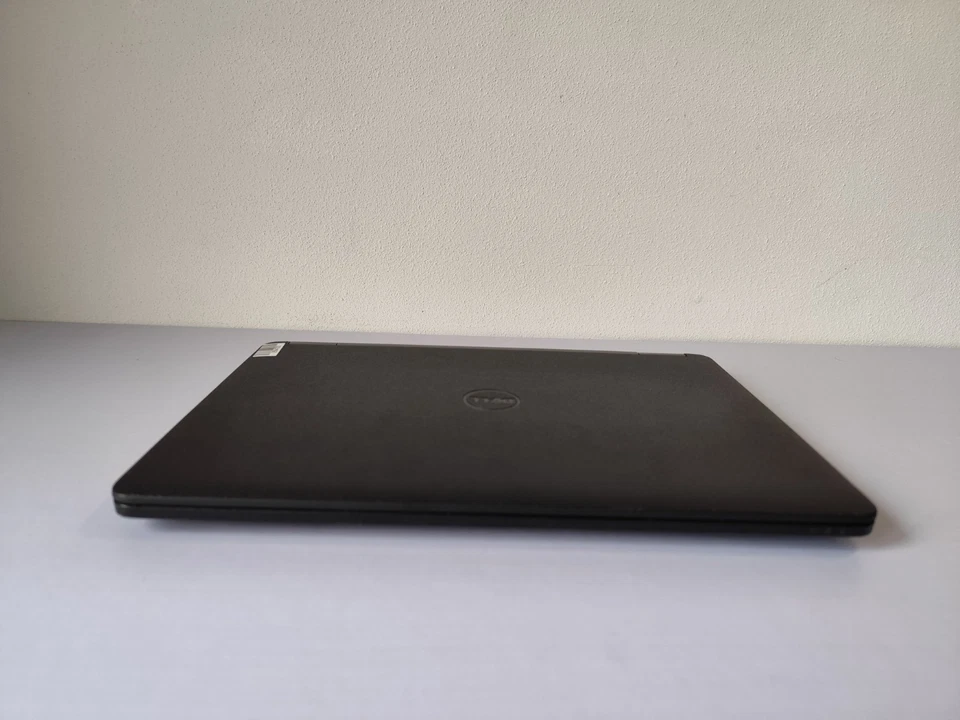 Dell Latitude E7270 · i7-6600U · 8GB · 256GB, foto 3 di 5