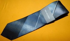 VAN HEUSEN GREY/BLACK STRIPED/FLORAL ALL POLYESTER TIE - NWT - DESIGNER TIES.