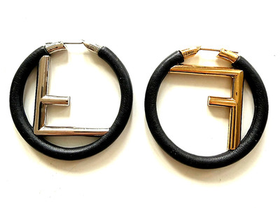 2018 ''F IS FENDI'' GROSSE SCHWARZE LEDER CREOLEN MIT SILBER & GOLD FF LOGOS