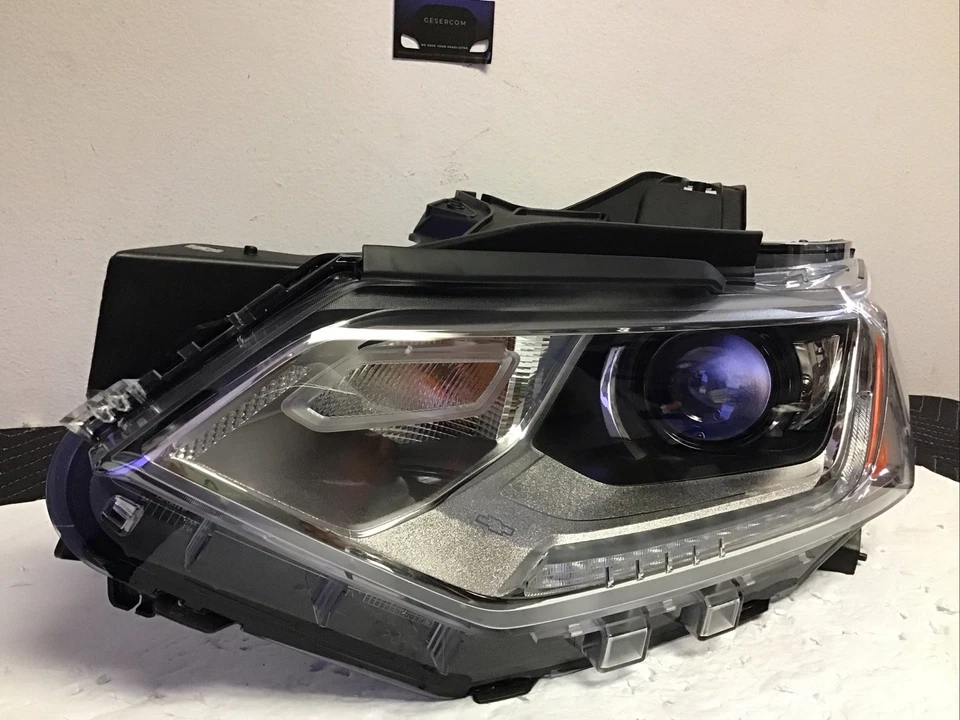 Faro izquierdo Chevrolet Traverse 2018-2021 HID xenón OEM GM nuevo Foto 3 de 4