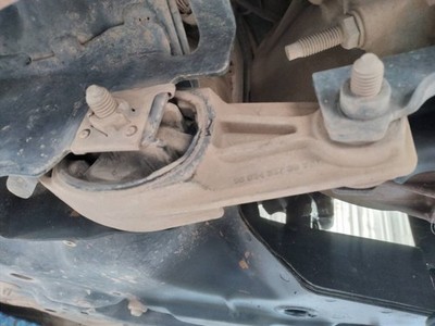 9802483780 HINTERE MOTORHALTERUNG / 1682965 FÜR OPEL CROSSLAND X DESIGN LINE