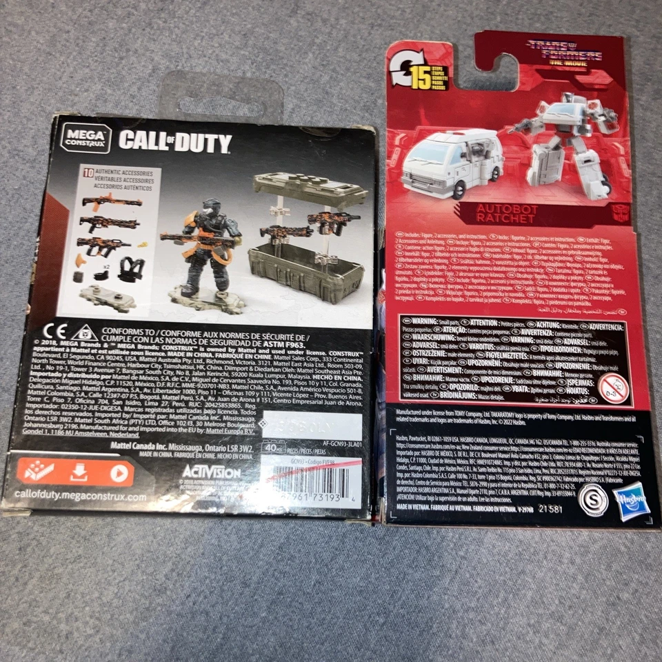 Lot Of 2 Mega Construx And Transformers 40 PCs. And Auto bot Ratchet - Image 2 of 2