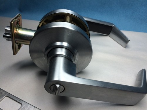 Schlage D-53 RHO Lever Set Large Format, No Core No Keys 626 Finish - Picture 5 of 8