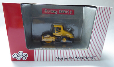 Bomag BW213 Strassenwalze 1:87 (H0) NZG 4753 OVP NEU Metall #