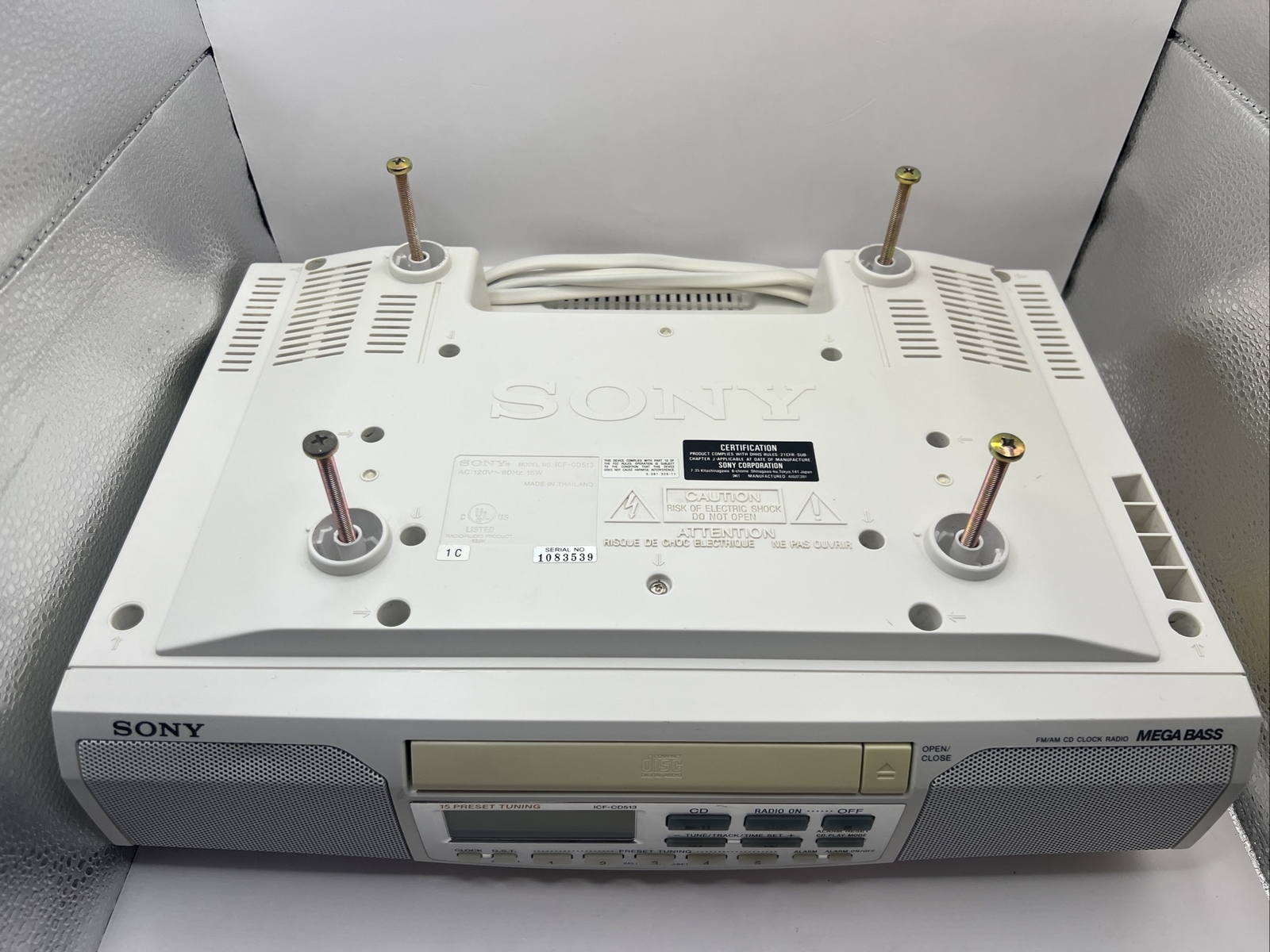 Sony Space Maker FM/AM CD Player Kitchen Clock Radio Under ICF