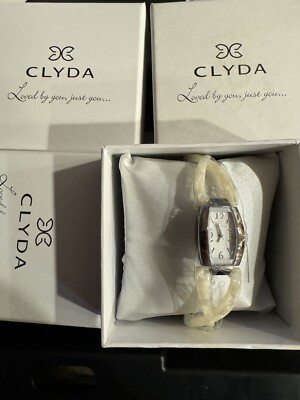 Clyda Women s watch