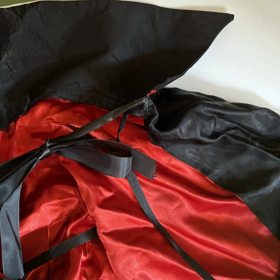 Винтажный BUTTERICK 4971 Дракула костюм шитье узор мальчиков S-L плащ Хэллоуин - Изображение 4 из 4