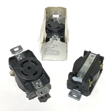 * 3 Cooper Arrow Hart 6510 Receptacle Twist Lock 120/250VAC 30A 4W New And Used