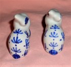 Vintage Mini Bunny, Hand Painted, Ceramic, Salt & Pepper shakers — photo 8