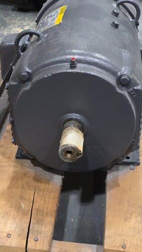 D2010P Baldor 10HP 1750/2300RPM 240A 150/300F 219AT DPFG DC Motor - Picture 4 of 5