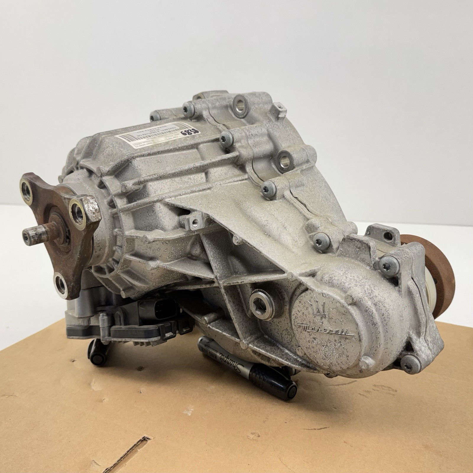 14-24 Maserati Ghibli S Q4 Transfer Case Gear Box W/ Motor Module 670008138 OEM