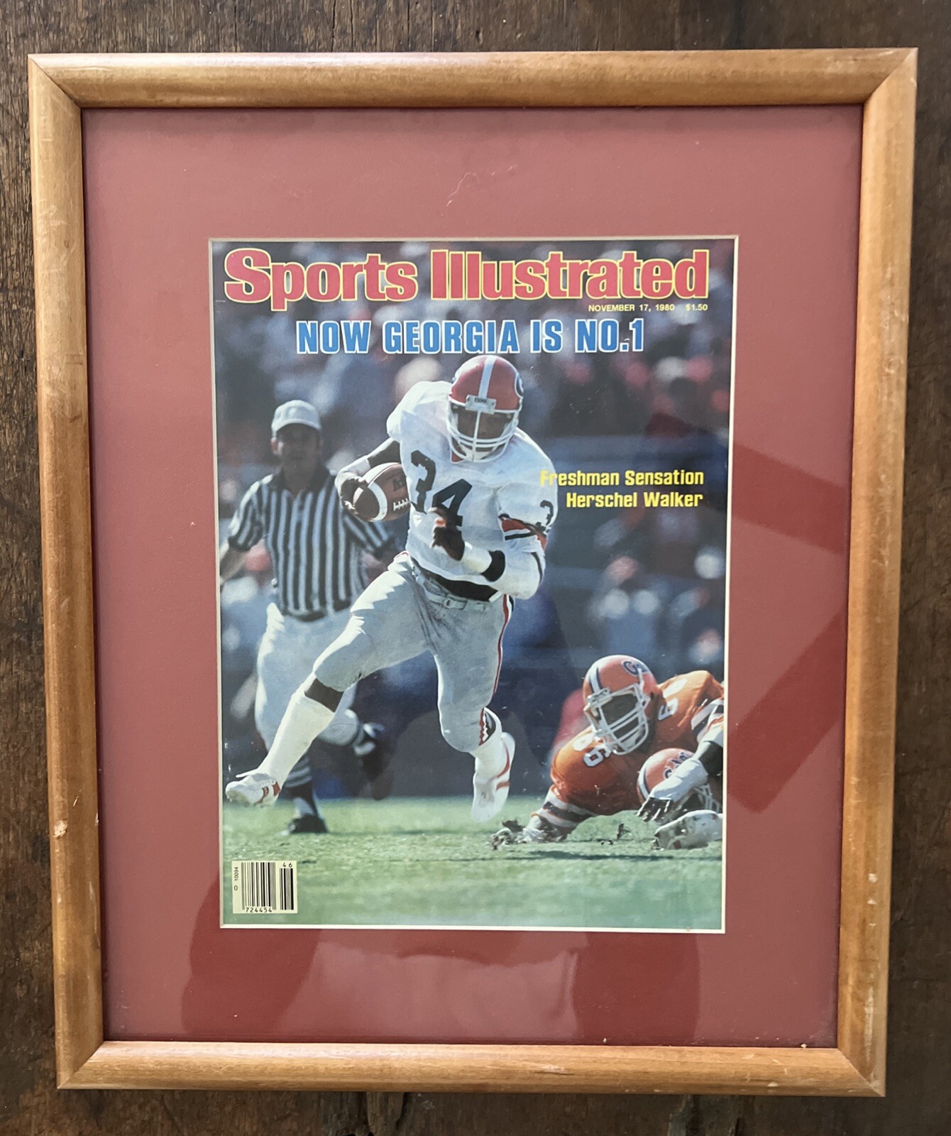 SPORTS ILLUSTRATED 1980 Herschel Walker 1st Cover Georgia Bulldogs Framed