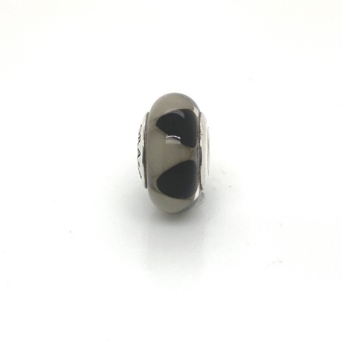 Genuine Pandora Stg Silver Grey & Black Triangles Murano Glass Charm 790640 - Picture 2 of 5