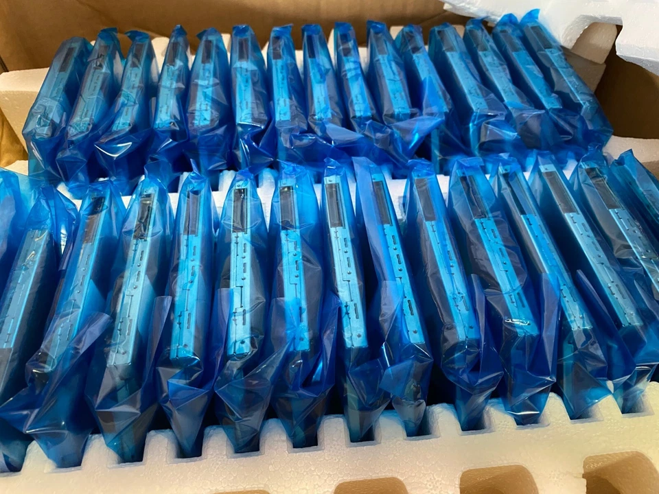 NEW ~ Genuine Apple MacBook A1181 DVD CD Combo Drive CW-8221-C 678-0527D - Image 3 of 4