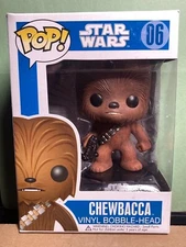 Funko POP Star Wars 06 Chewbacca Large Font First Run Damaged Box Soft Protector