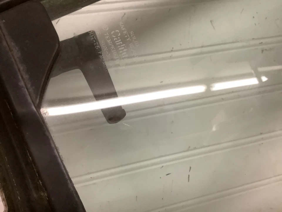 Ford Econoline 1985-1991 ventana de ventilación derecha E150 E250 E350 bonito Carlite tintado OE Foto 4 de 4