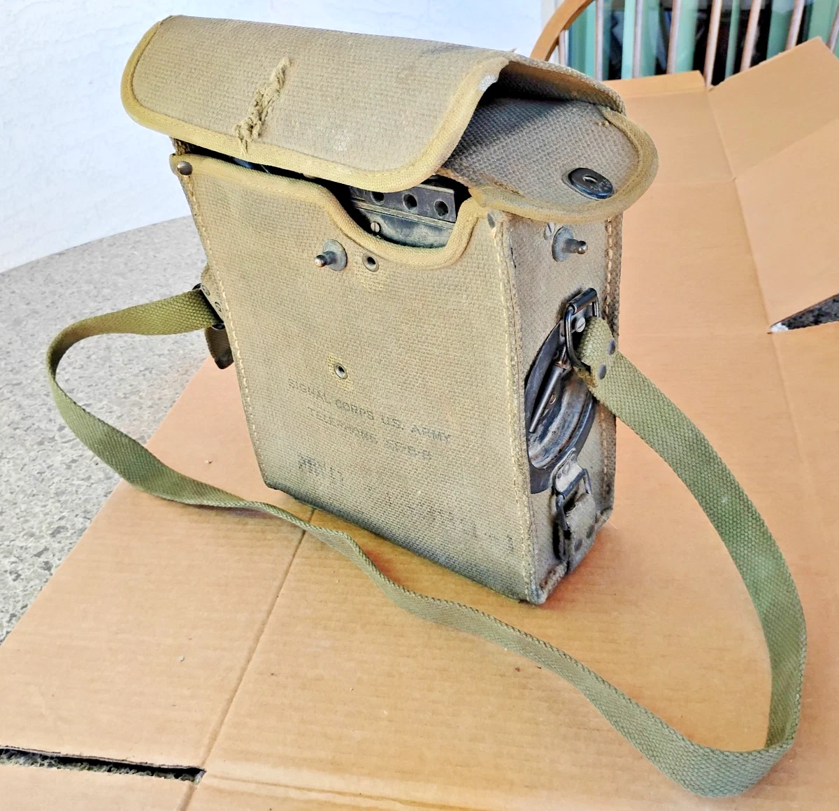 Field Telephone Indiana Original WWII US Field Gear & Equipment