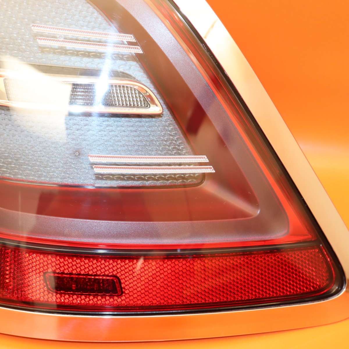 ROLLS ROYCE GHOST TAIL LIGHT LEFT DRIVER 2021 2022 2023 LED 5A4DD5302 OEM
