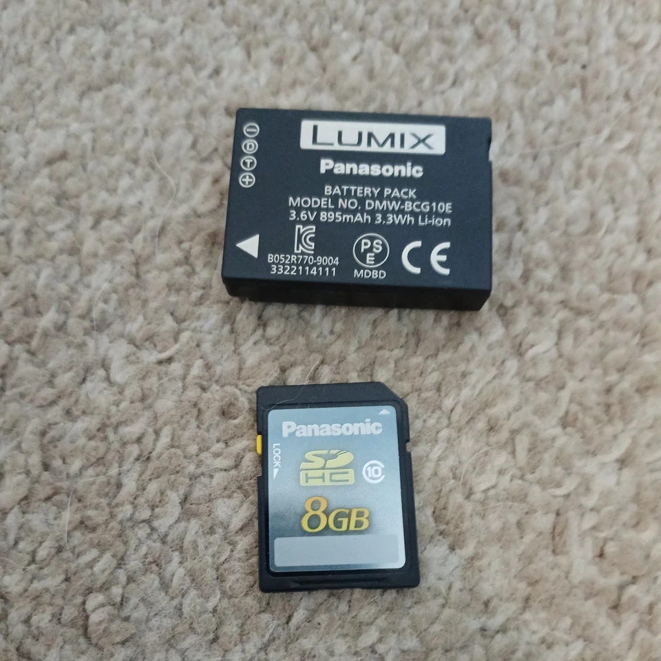 Panasonic Lumix DMC-TZ30, photo 2 of 5
