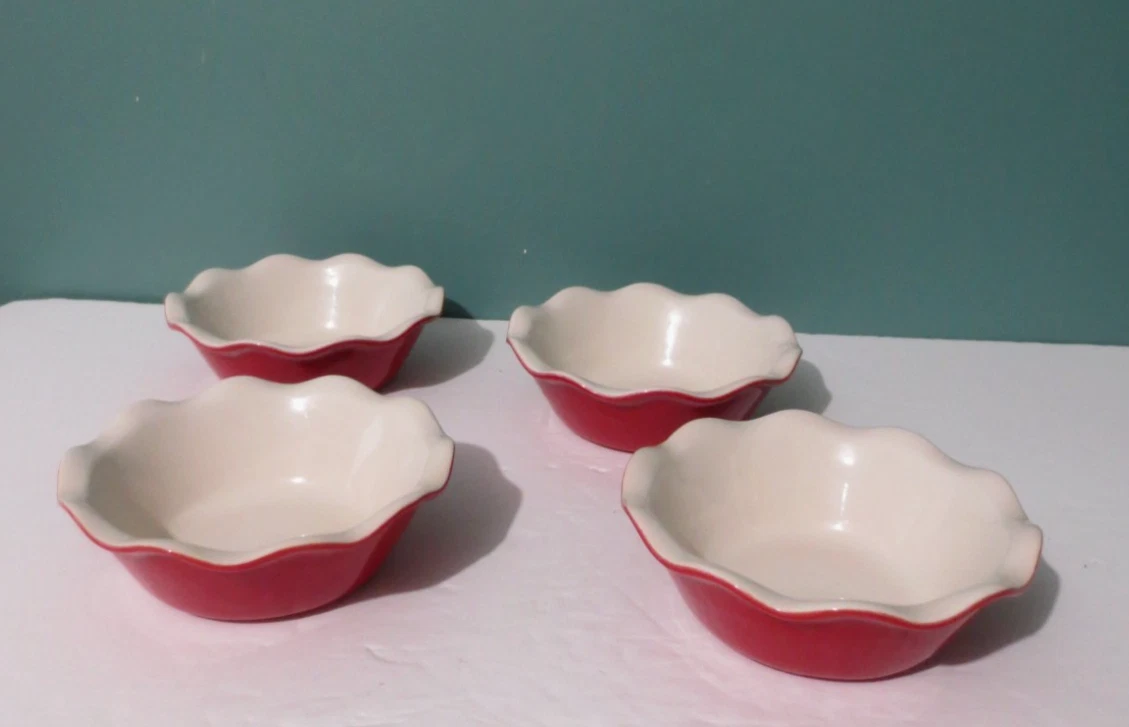 EMILE HENRY - Set of 4 Red MINI PIE DISHES - 5 1/2" Rim to Rim - 1 3/4" Deep