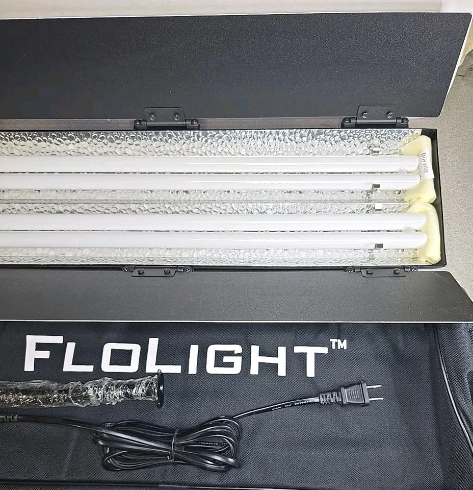 FloLight FL-110HM Fluorescent Video Studio Light with Bulbs Photography Light  - Image 2 of 4
