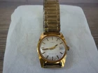 VINTAGE TIMEX MECHANICAL WATCH MENS DATE GOLD TONE FOR PARTS REPAIR