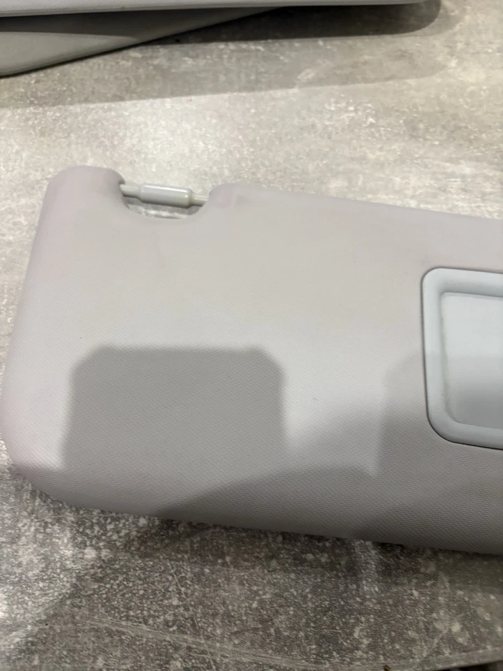 Toyota Prius 2016 2017 2018 parasol pasajero derecho gris parasol OEM Foto 4 de 4