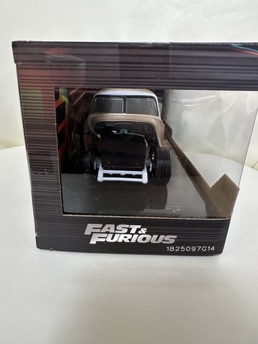 Jada Fast And Furious Dom's Fleetline 1/24 Diecast Metal Model Car - Picture 3 of 4