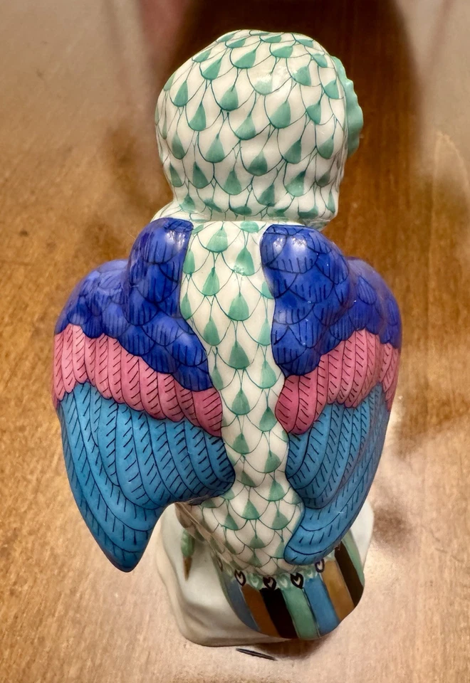 ✨PRISTINE HEREND GREEN FISHNET OWL 4.75” #5106 HAND PAINTED W/24K Gold Trim - Image 2 of 4